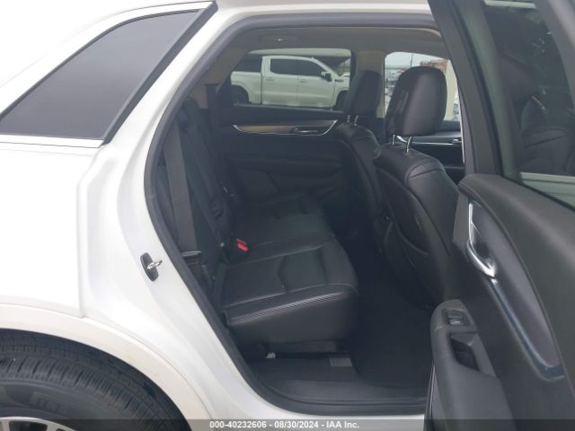 1GYKNCRS1JZ211991 Cadillac XT5 LUXURY