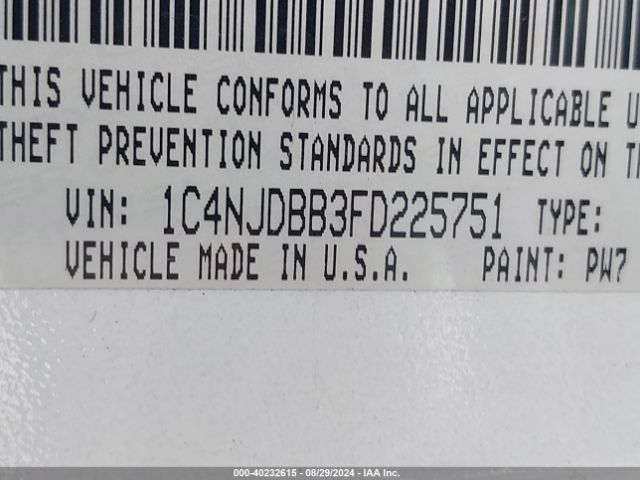 1C4NJDBB3FD225751 Jeep Compass Sport