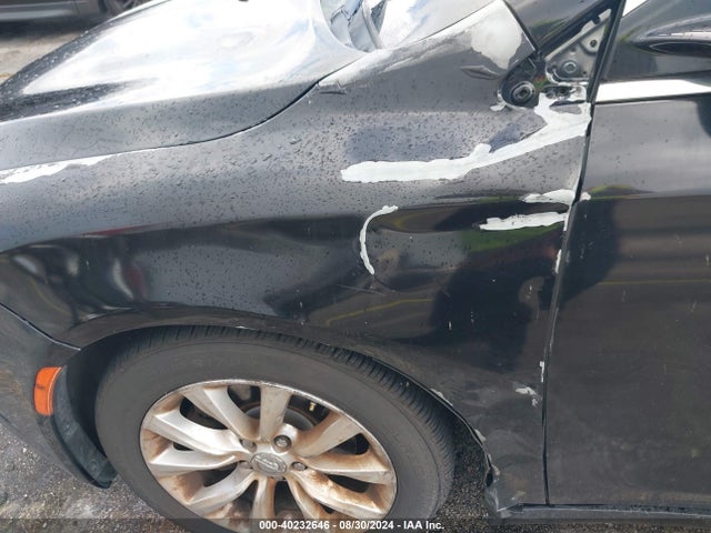 Chrysler 200 C 2015 1C3CCCCB7FN549634 Image 13