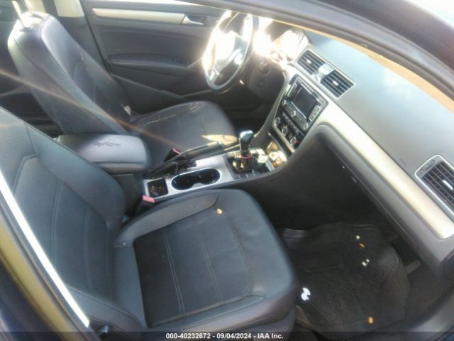 1VWBN7A32EC029305 Volkswagen Passat 2.0l Tdi Se