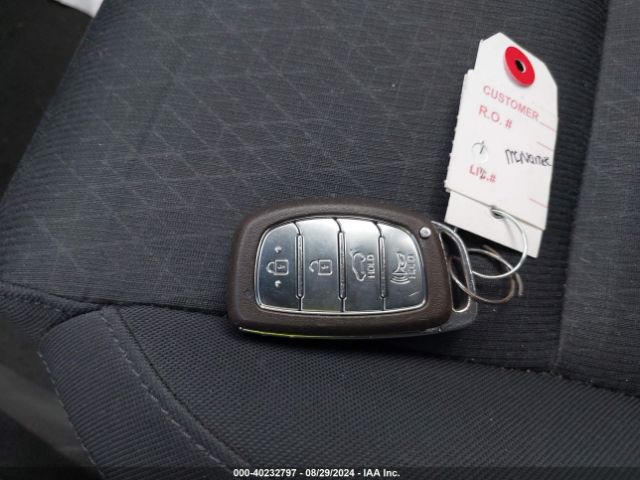KM8J3CA25JU642345 Hyundai Tucson Value