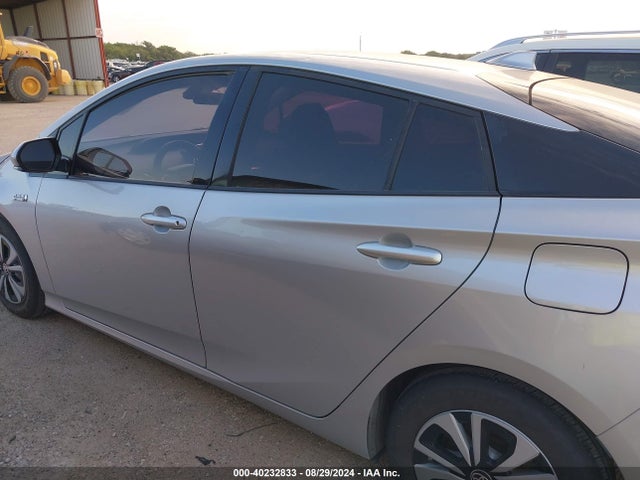 Toyota Prius Prime Premium 2017 JTDKARFP7H3064268 Image 14