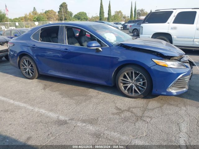 4T1F11AK3RU261931 Toyota CAMRY XLE