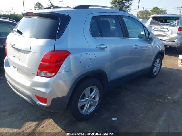 Chevrolet Trax Lt 2018 KL7CJLSB6JB681939 Image 4
