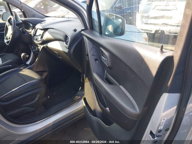 Chevrolet Trax Lt 2018 KL7CJLSB6JB681939 Image 5