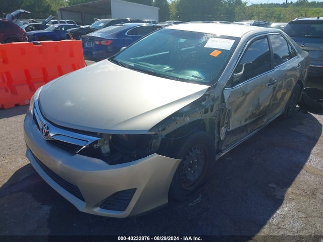 Toyota CAMRY LE 2014 4T4BF1FK5ER409246 Image 2