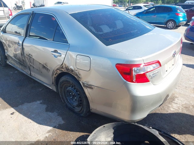Toyota CAMRY LE 2014 4T4BF1FK5ER409246 Image 3