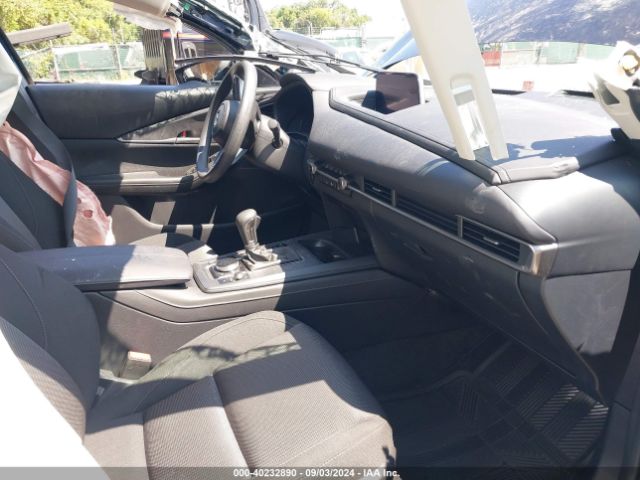 3MVDMBAM0RM633853 Mazda Cx-30 2.5 S