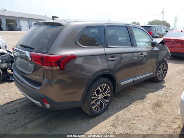 JA4AZ2A31HZ030835 Mitsubishi Outlander Es