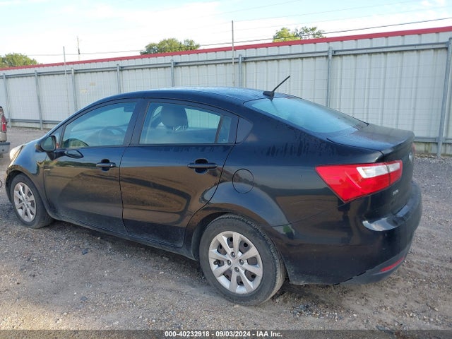 KIA RIO LX 2014 KNADM4A39E6323275 Image 3
