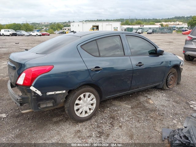 Nissan Versa 1.6 S 2017 3N1CN7AP8HL824655 Image 4