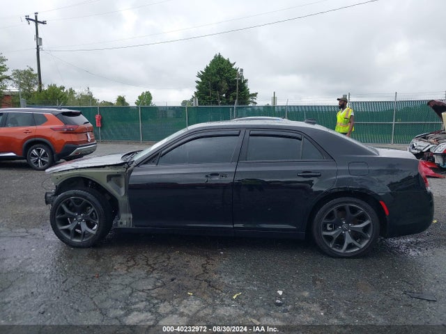 Chrysler 300 S 2022 2C3CCABG8NH127168 Image 15