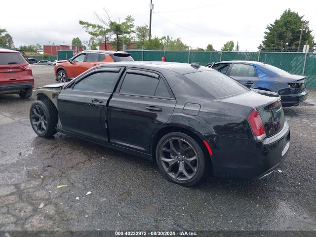 2C3CCABG8NH127168 Chrysler 300 S