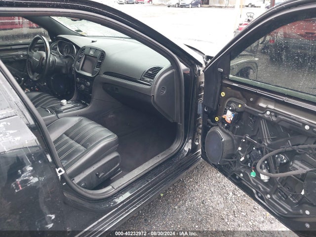 2C3CCABG8NH127168 Chrysler 300 S