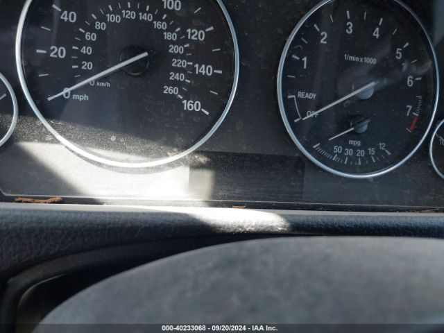 WBA8A9C56GK618110 BMW 320i
