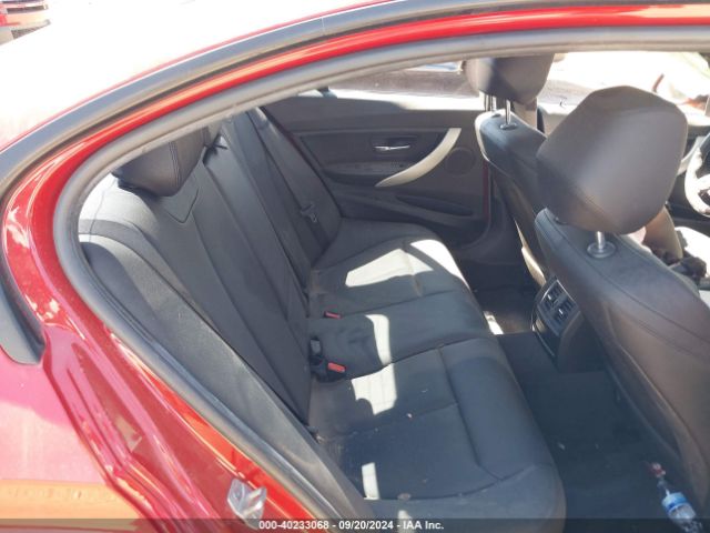 WBA8A9C56GK618110 BMW 320i