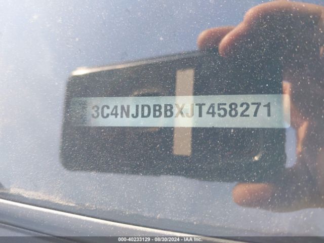3C4NJDBBXJT458271 Jeep Compass Latitude 4x4