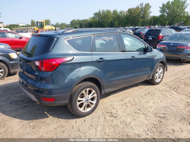 1FMCU9HD7KUA77310 Ford ESCAPE SEL