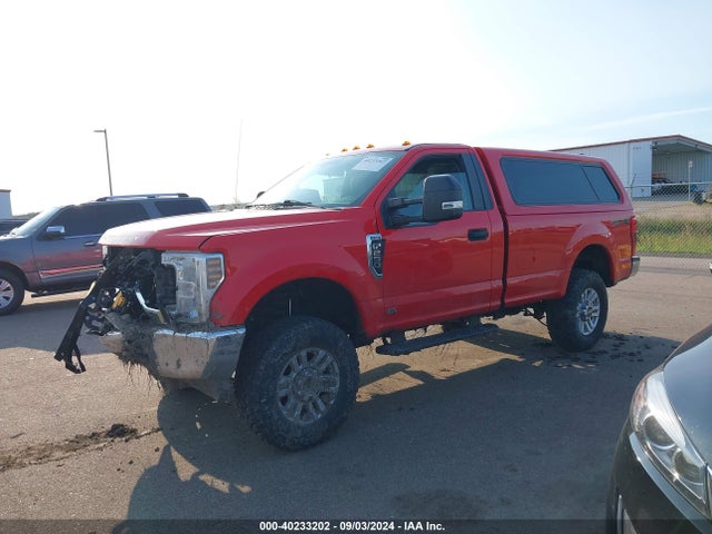 Ford F-250 Xl 2018 1FTBF2B63JEB17709 Image 2