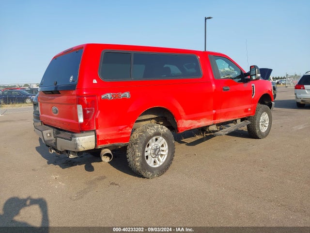 Ford F-250 Xl 2018 1FTBF2B63JEB17709 Image 4
