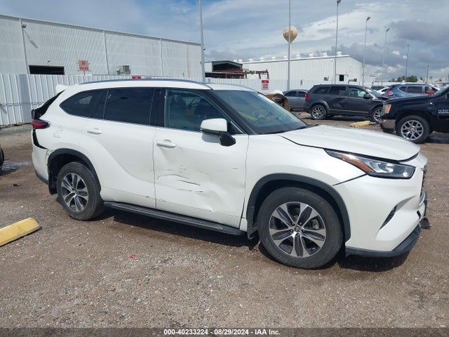 Toyota Highlander Xle 2020 5TDGZRAH4LS512293 Image 13