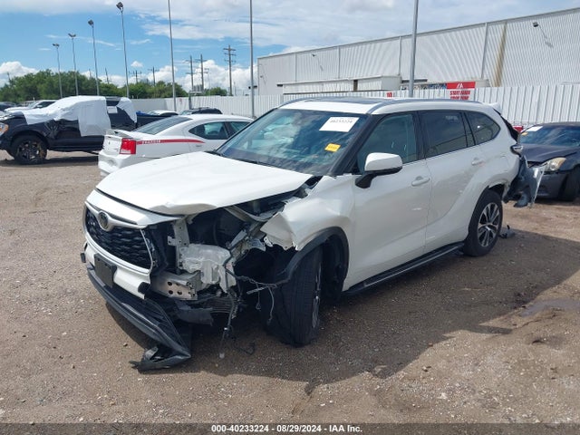 Toyota Highlander Xle 2020 5TDGZRAH4LS512293 Image 2