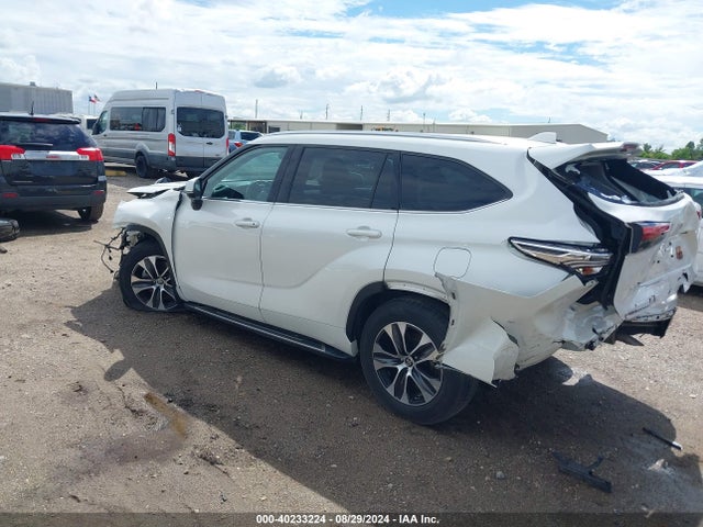 Toyota Highlander Xle 2020 5TDGZRAH4LS512293 Image 3