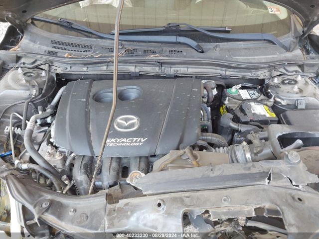 3MZBN1V32JM266411 Mazda Mazda3 Touring