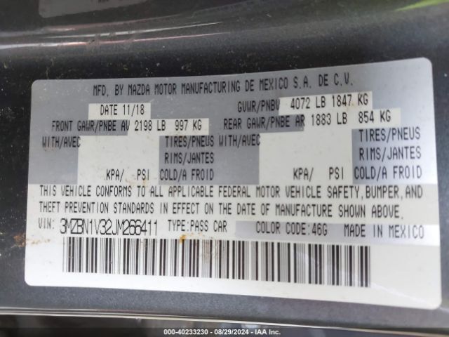 3MZBN1V32JM266411 Mazda Mazda3 Touring