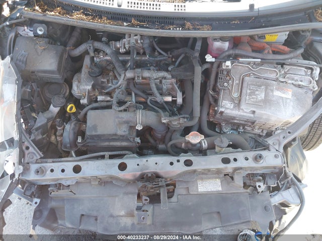 Toyota Prius C Two 2015 JTDKDTB31F1109298 Image 10