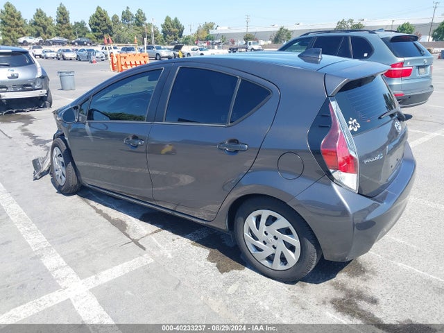 Toyota Prius C Two 2015 JTDKDTB31F1109298 Image 3