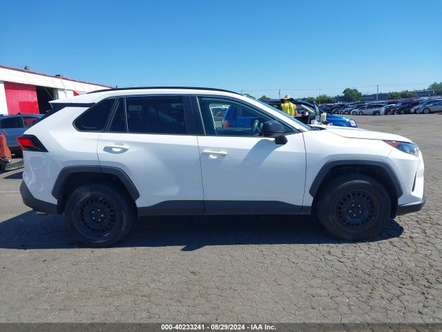 Toyota RAV4 LE 2020 2T3H1RFV1LW071215 Image 13