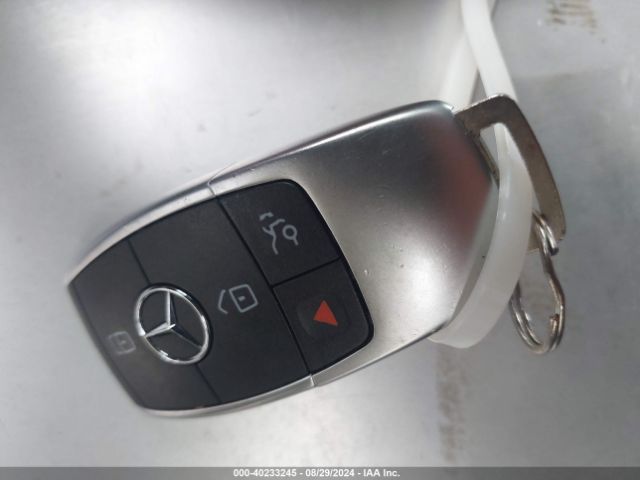 W1N0G8DB7NV326144 Mercedes-Benz Glc 300 Suv