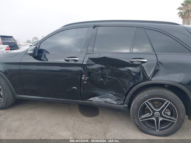 W1N0G8DB7NV326144 Mercedes-Benz Glc 300 Suv