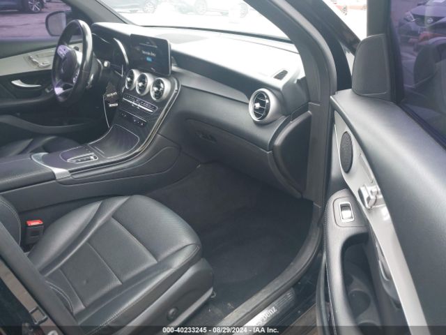 W1N0G8DB7NV326144 Mercedes-Benz Glc 300 Suv
