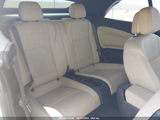 W04WT3N58GG160629 Buick Cascada Premium