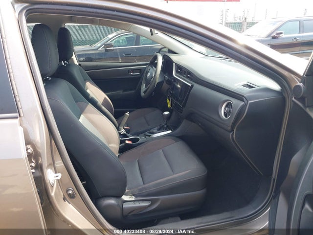 Toyota COROLLA LE 2018 2T1BURHE7JC112593 Image 5