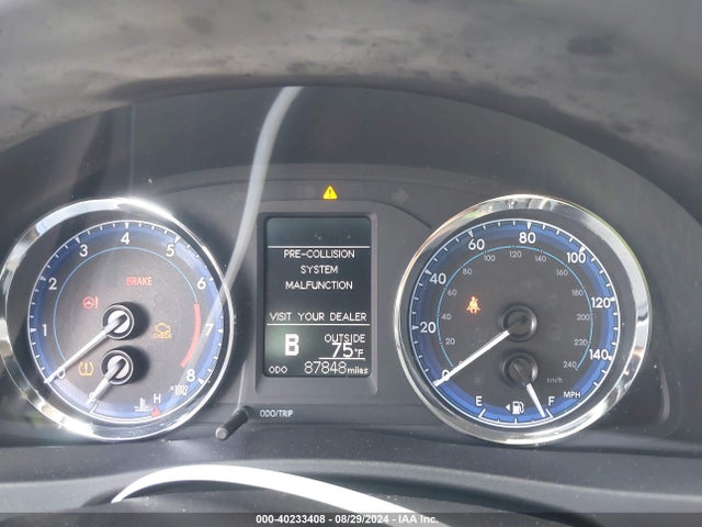 Toyota COROLLA LE 2018 2T1BURHE7JC112593 Image 7