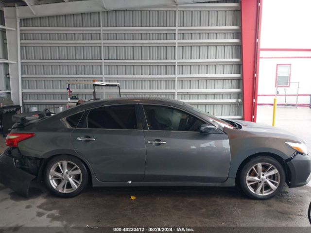 1N4AL3AP1HC240859 Nissan Altima 2.5/2.5 S/2.5 Sl/2.5 Sr/2.5 Sv