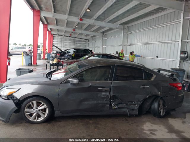 1N4AL3AP1HC240859 Nissan Altima 2.5/2.5 S/2.5 Sl/2.5 Sr/2.5 Sv