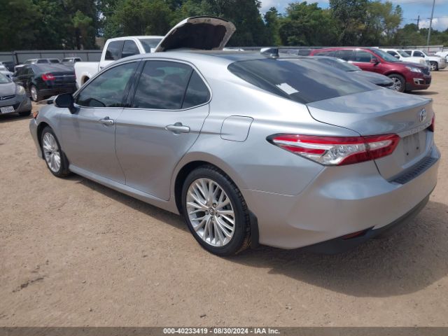 4T1F11AK2LU920671 Toyota CAMRY XLE