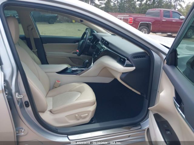 4T1F11AK2LU920671 Toyota CAMRY XLE