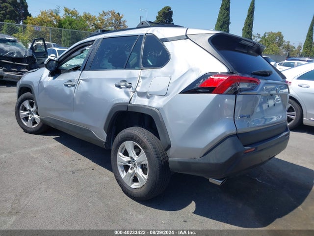 Toyota Rav4 Xle 2019 2T3W1RFV9KC032962 Image 3