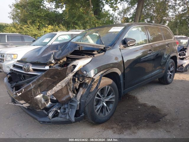 5TDBZRFH3KS961241 Toyota Highlander Le