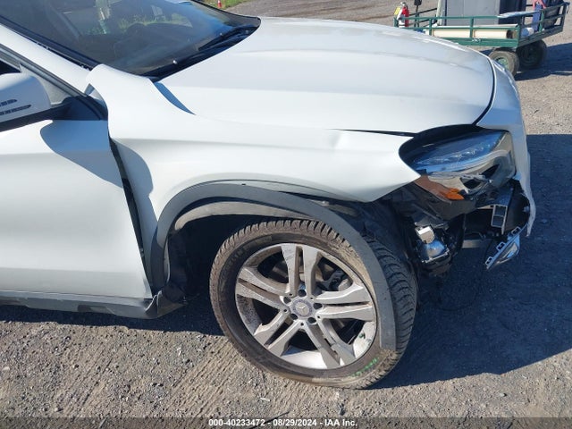 WDCTG4GB4FJ176554 Mercedes-Benz Gla 250 4matic