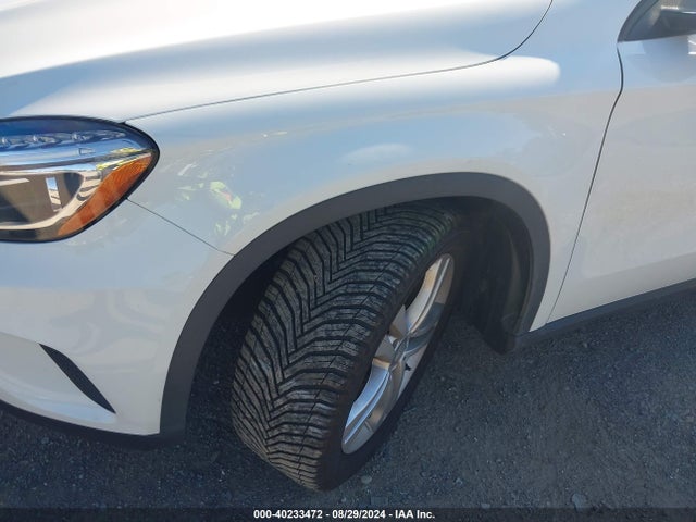 WDCTG4GB4FJ176554 Mercedes-Benz Gla 250 4matic