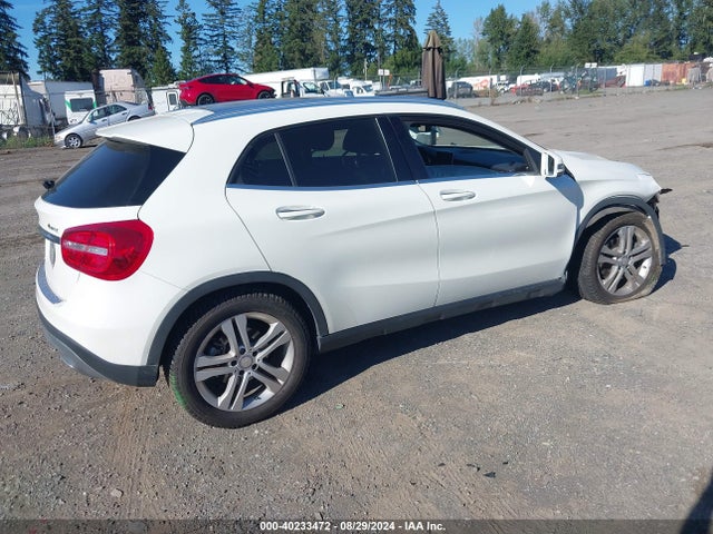 WDCTG4GB4FJ176554 Mercedes-Benz Gla 250 4matic