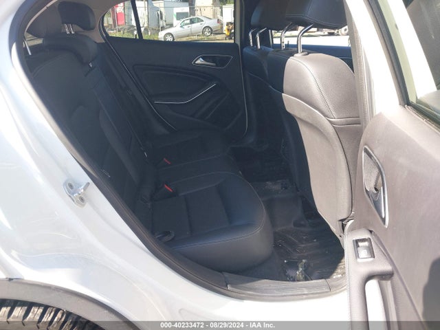 WDCTG4GB4FJ176554 Mercedes-Benz Gla 250 4matic