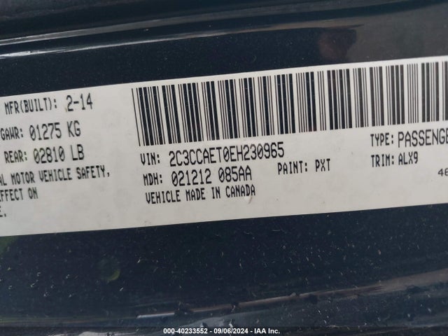 Chrysler 300C 2014 2C3CCAET0EH230965 Image 9