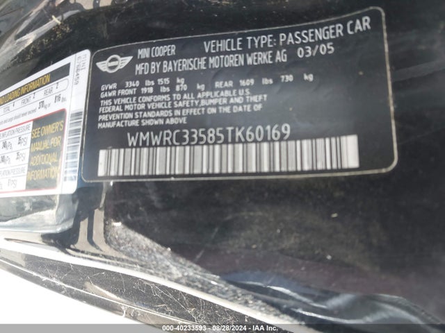 2005 MINI COOPER WMWRC33585TK60169 Photo 8
